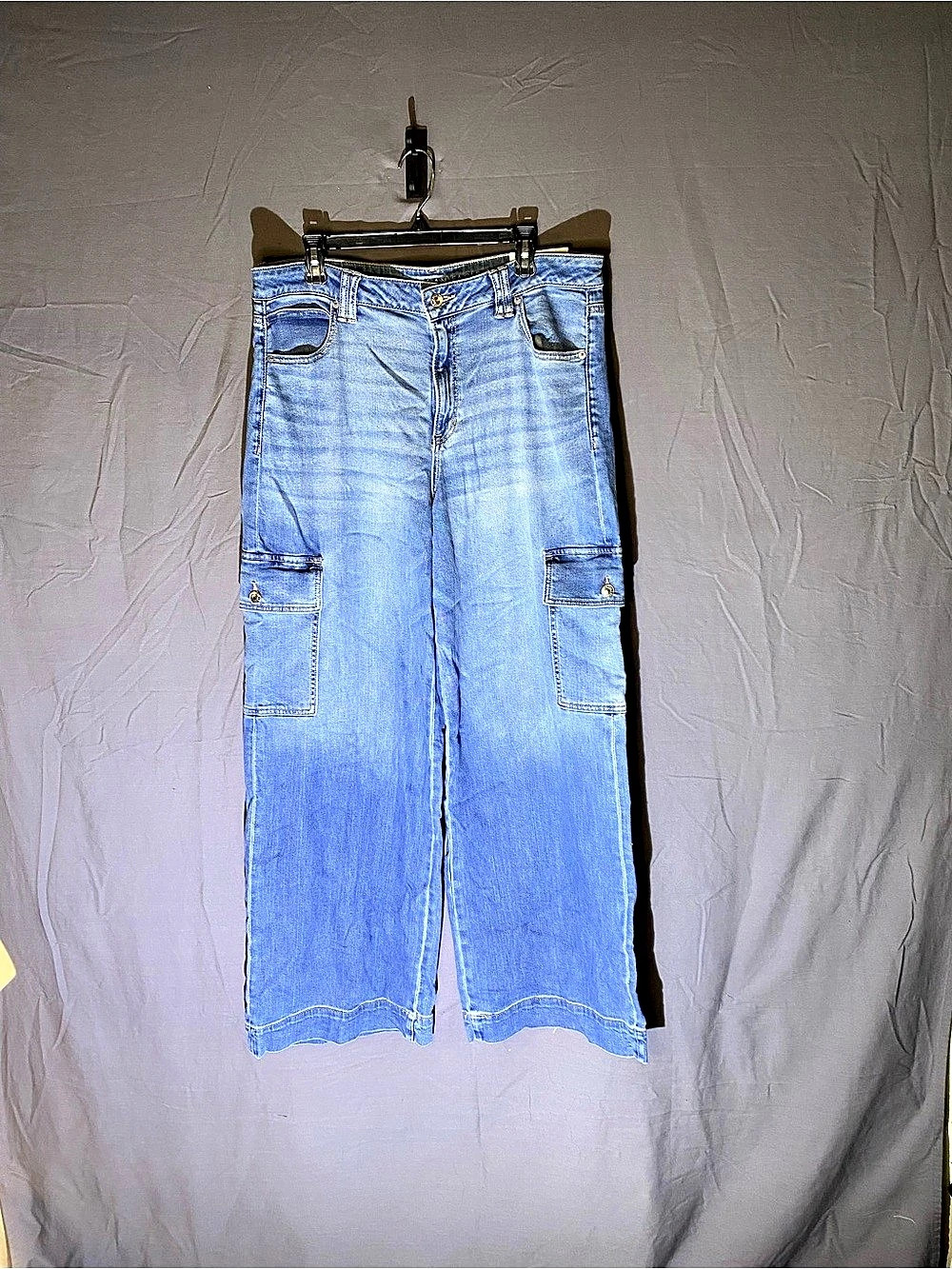 American Eagle Dreamy Drape Super High-Rise Baggy Wide Leg Wide Leg Jeans Blue